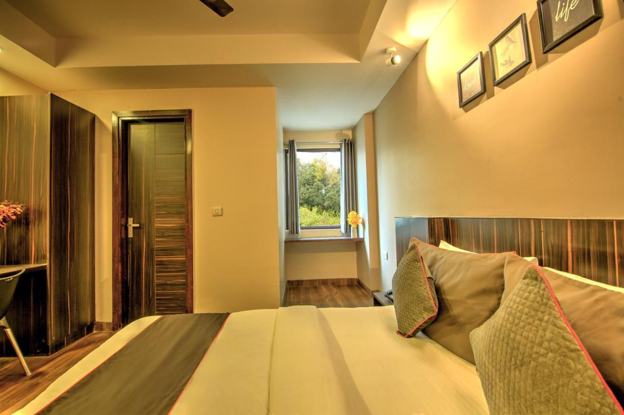 Artisan Rooms New Delhi Exterior photo