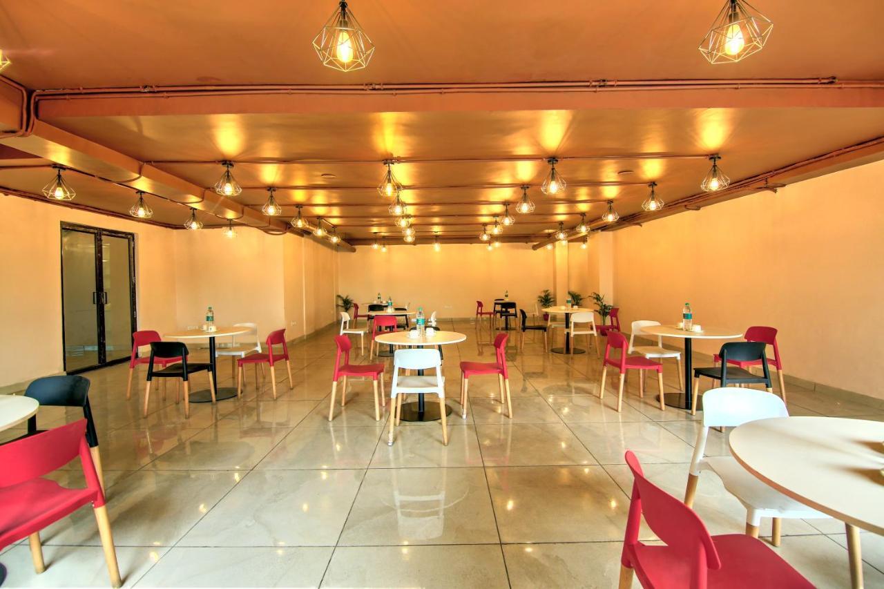 Artisan Rooms New Delhi Exterior photo